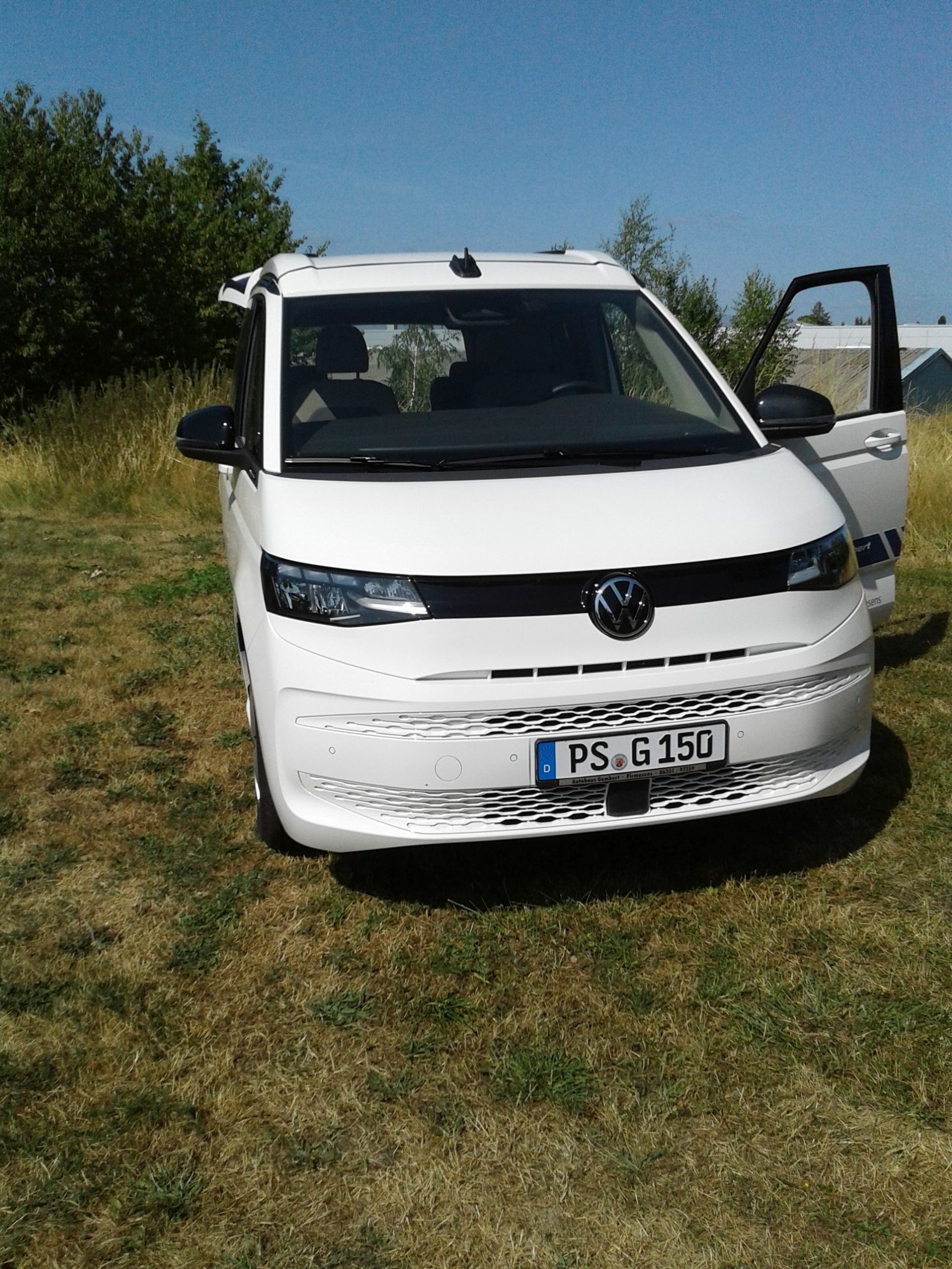 Campingbus Frontansicht